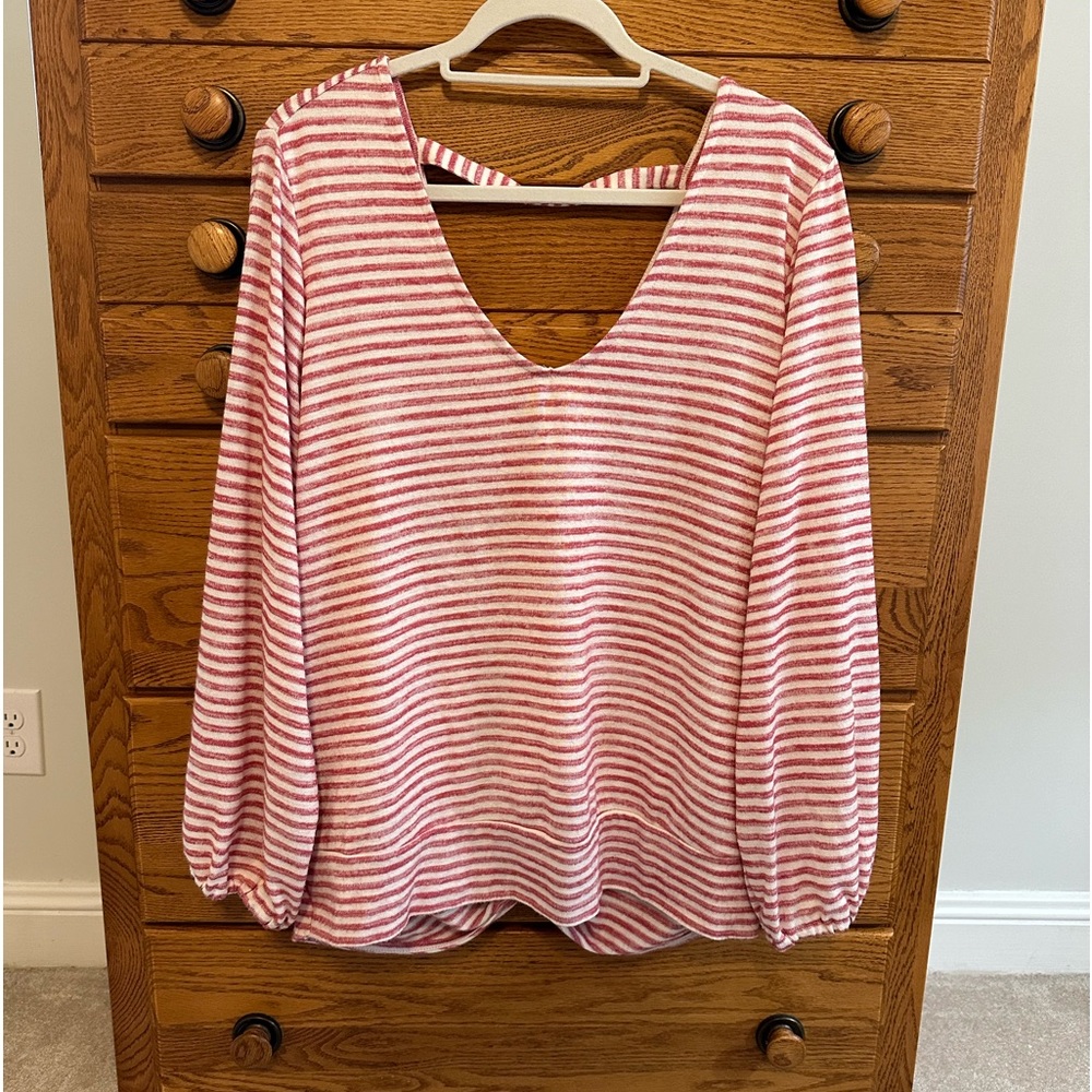 Liverpool Los Angeles red/white striped twist back long sleeve knit top size xl